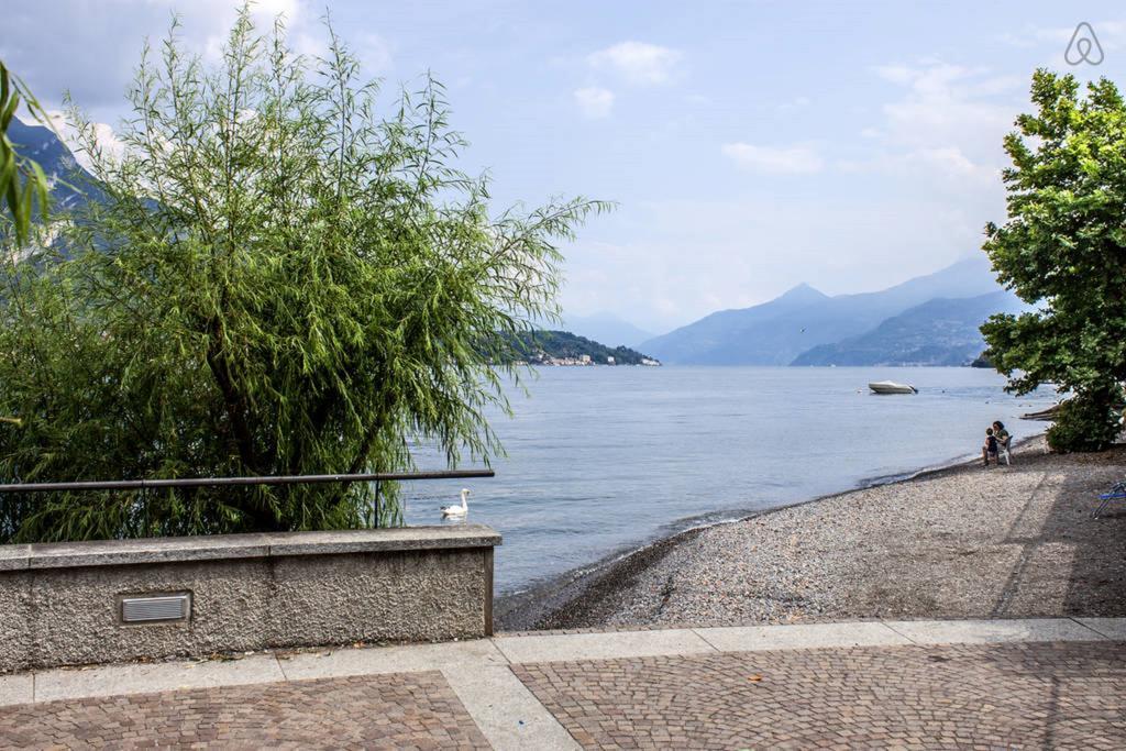 La Mansarda Sul Lago Lezzeno Szoba fotó
