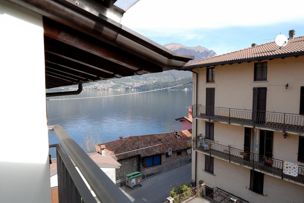 La Mansarda Sul Lago Lezzeno Szoba fotó